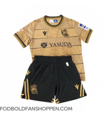 Real Sociedad Udebanetrøje Børn 2024-25 Kortærmet (+ Korte bukser)